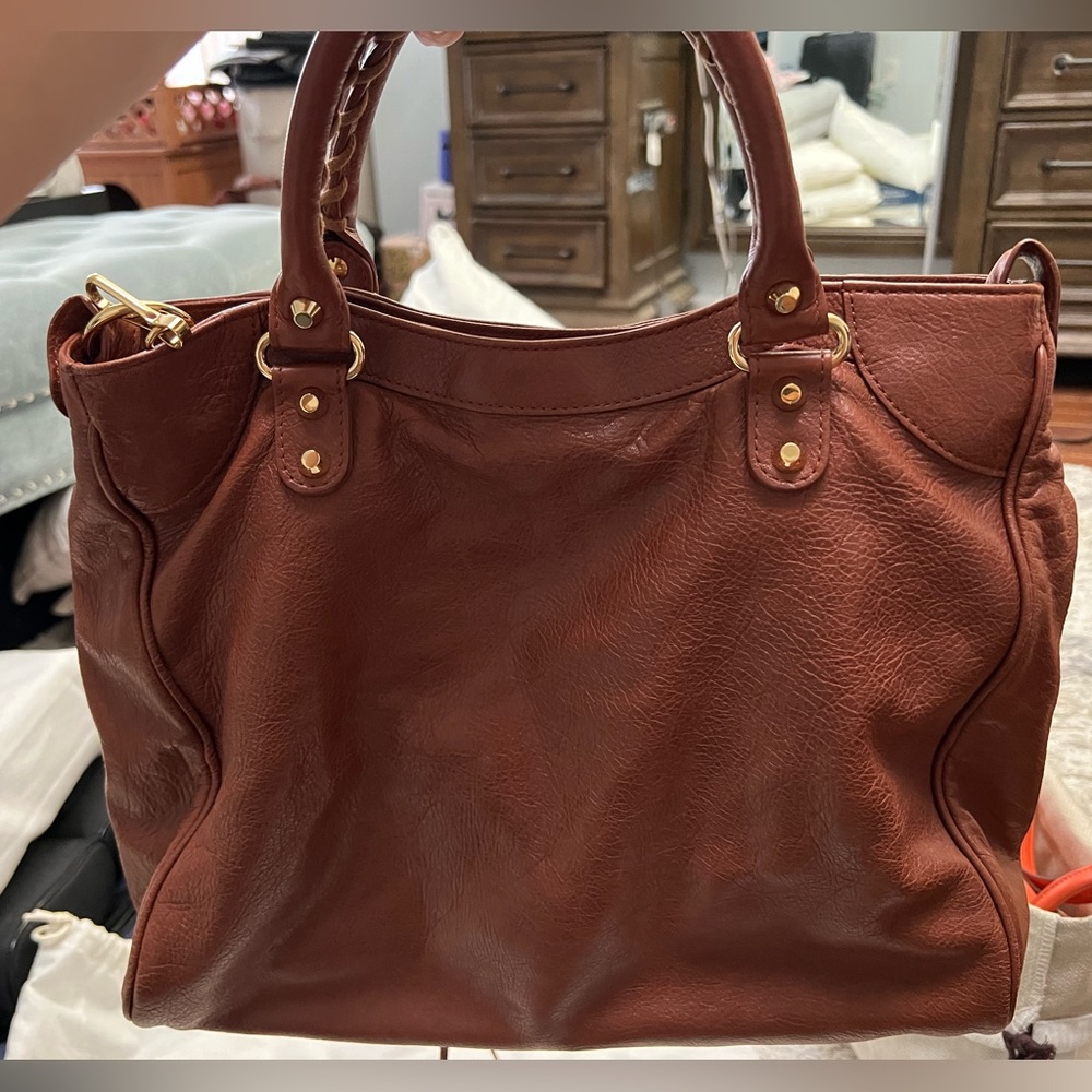 Authentic Balenciaga Motocross Classic Velo Bag in Caramel brown gold hardware - Picture 5 of 9
